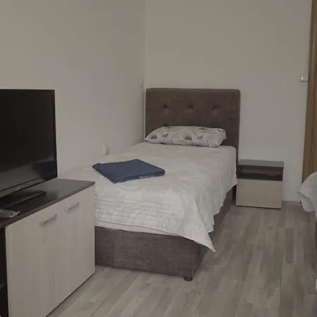 Apartmán House For 15 In Free Parking Area Skopje